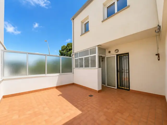 House for sale in Plaça del Canigó