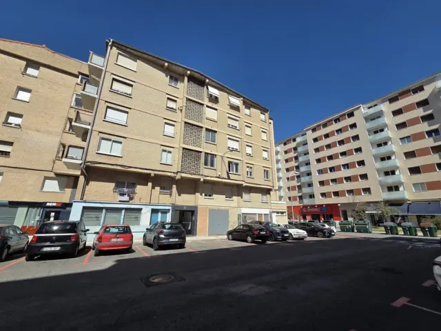 Apartment on Calle de la Virgen de Codés