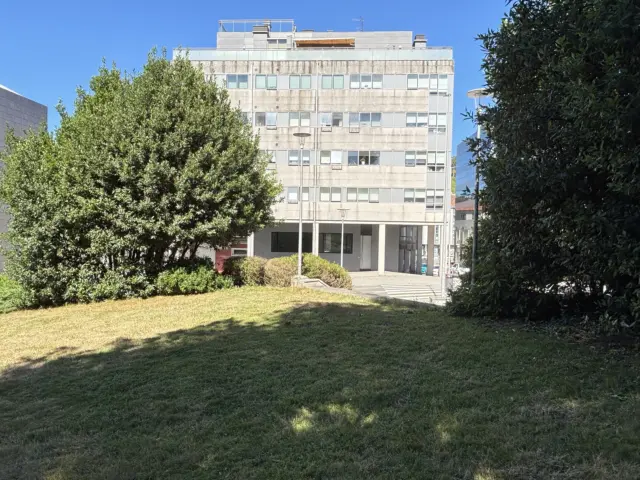 Apartment on Rúa de Isidro Parga Pondal