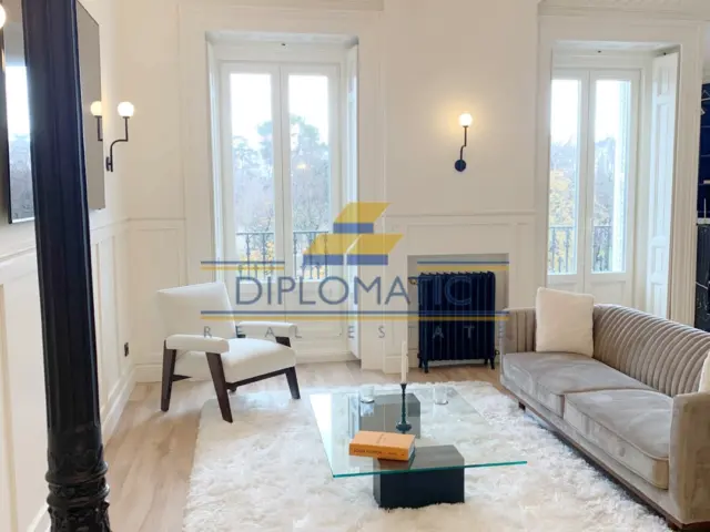 Apartment on Calle de Alcalá photo 2
