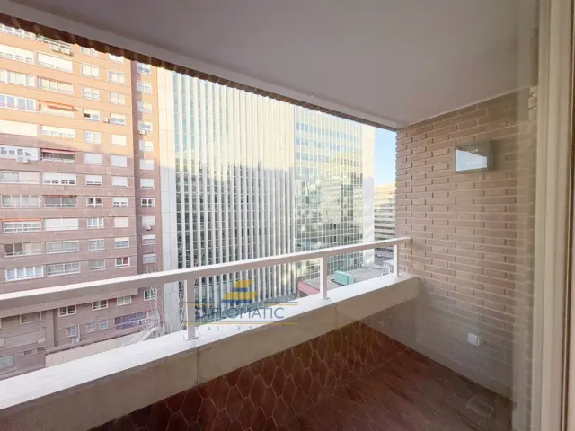 Piso en alquiler en Calle de Sor Angela de la Cruz - Imagen 28