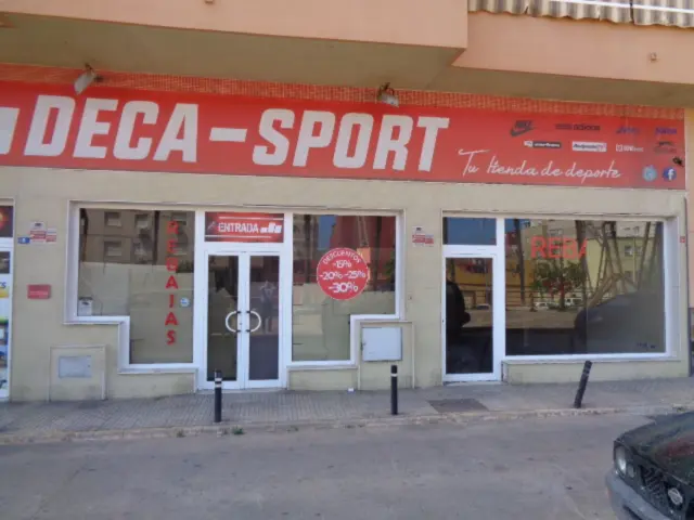 Local comercial en venta en Calle de Gurugú, 2, Melilla de 330.000 €