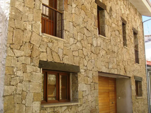 Casa pareada en venta en Calle de la Concordia, cerca de Calle de Castor Robledo, Piedralaves de 115.000 €
