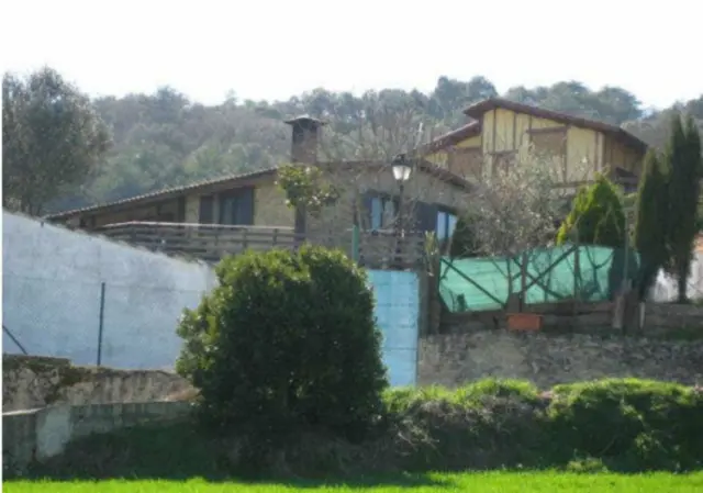 Chalet unifamiliar en calle de Antezana de la Ribera