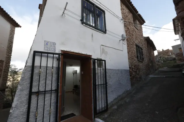 Casa pareada en venta en Calle de la Ciruela, Aranda de Moncayo de 39.000 €