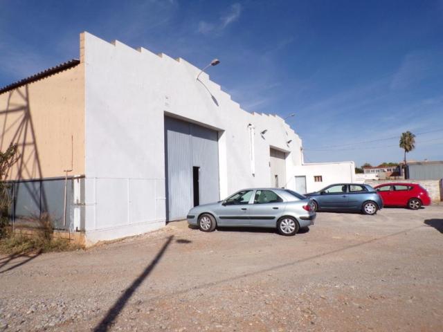 Nave industrial en venta en Urbanizaciones, Sur (Castelló de la Plana) de 299.999 €