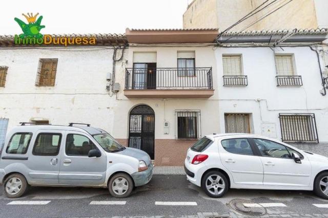 Casa adosada en venta en Ayuntamiento, Padul de 88.000 €