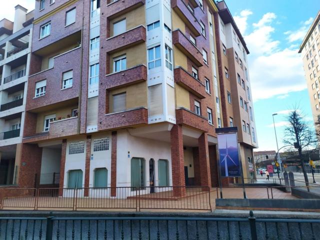 Pis en venda a Calle de Ramón Areces, 20, Montevil (Districte Sur. Gijón) de 187.000 €