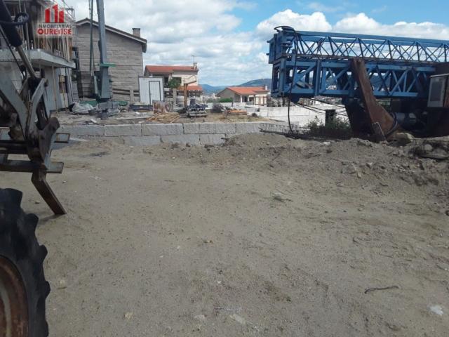 Terreno en venta en Valenza, Casa Grande (Reza-Ourense). Municipio de Barbadás de 75.000 €