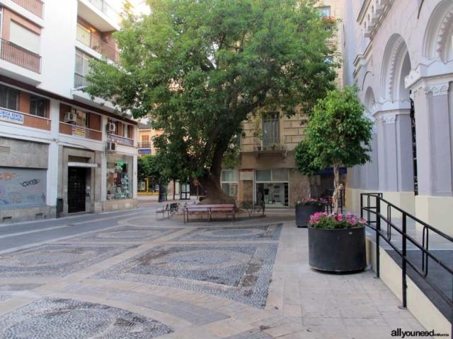 Local comercial en venta en San Bartolome, La Catedral (Distrito Centro. Murcia Capital) de 512.000 €