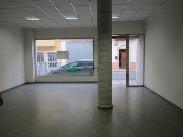 Commercial premises for rent in Calle de Montilla, Huércal-Overa of 600 €<span>/month</span>