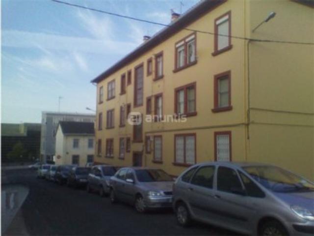 Piso en venta en Caranza, Centro (Ferrol) de 46.500 €