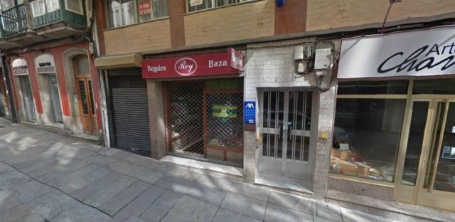 Local comercial en alquiler en Centro, Centro (Ferrol) de 350 €<span>/mes</span>