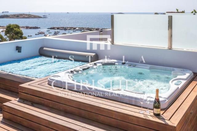 Apartamento en venta en San Jordi, Ses Figueretes-Platja d'en Bossa-Cas Serres (Ibiza - Eivissa) de 1.050.000 €