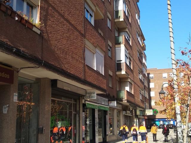Pis en venda a Avenida de Santander, a prop de Calle de Muñoz Bernal, El Cristo-Ave María (Palencia Capital) de 125.000 €