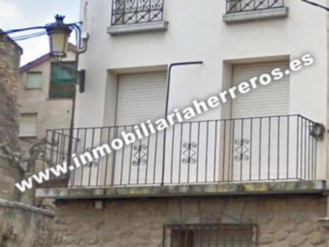Casa adosada en venta en Viguera, Viguera de 125.000 €