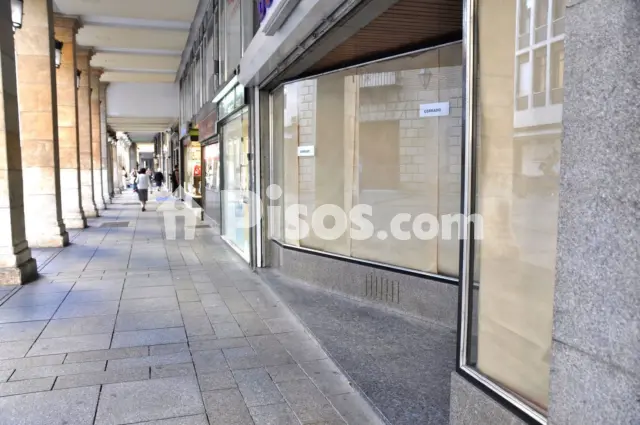 Local comercial en venta en Calle Mayor, número SN, cerca de Calle de Barrio y Mier, Centro (Palencia Capital) de 970.000 €