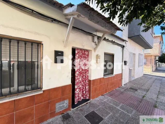 Casa pareada en venta en El Torreón-El Pilar-Los Ángeles-Nuevo Parque