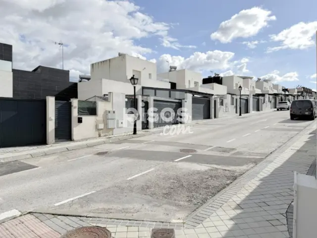 Casa unifamiliar en venta en Zona de Las Cárcavas-Arroyo del Bosque, Zona de las Cárcavas-Arroyo del Bosque (Arroyomolinos) de 429.900 €