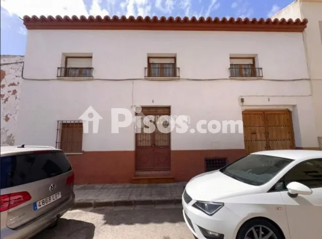 Casa adosada en venta en Manzanares