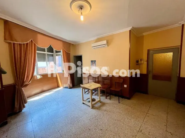Casa unifamiliar en venta en Valdepeñas