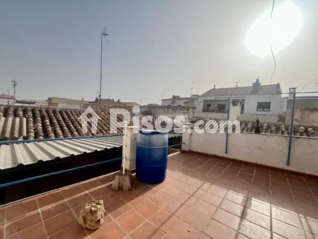 Casa adosada en venta en Valdepeñas