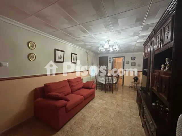 Casa adosada en venta en Argamasilla de Calatrava