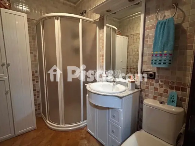 Casa adosada en venta en Alcalá del Río, Alcalá del Río de 225.000 €