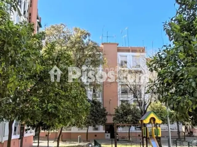 Piso en venta en Calle Cocina de los Angeles, San Pablo (Distrito San Pablo-Santa Justa. Sevilla Capital) de 128.000 €