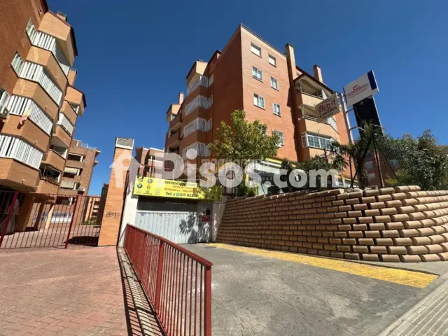 Local comercial en venta en Avenida de los Derechos Humanos