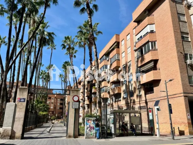 Piso en venta en Avenida de Juan Antonio Perea, El Carmen (Distrito Sur. Murcia Capital) de 135.000 €