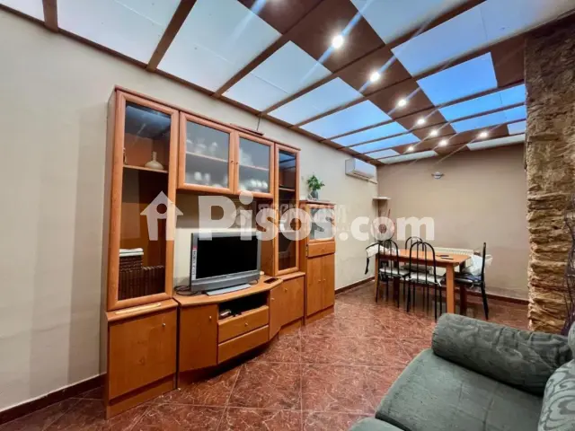 Casa adosada en venta en Valdepeñas