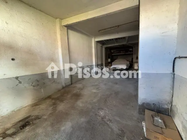 Garaje en venta en Santa Ana