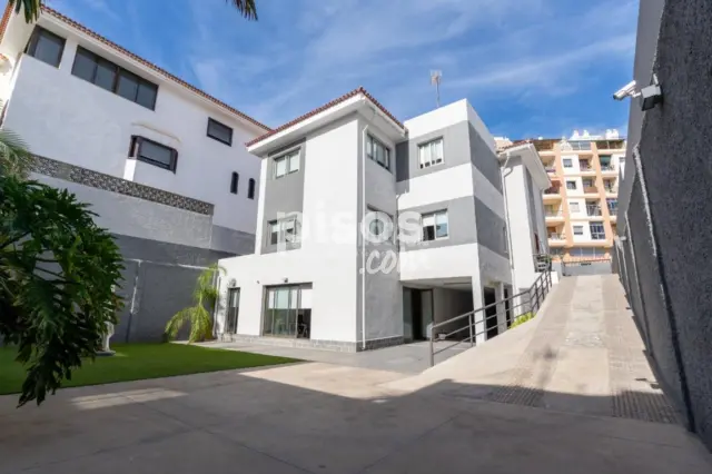Casa unifamiliar en venta en los Gladiolos-Chapatal, Los Gladiolos-Chapatal (Distrito Salud-La Salle. Santa Cruz de Tenerife Capital) de 1.300.000 €