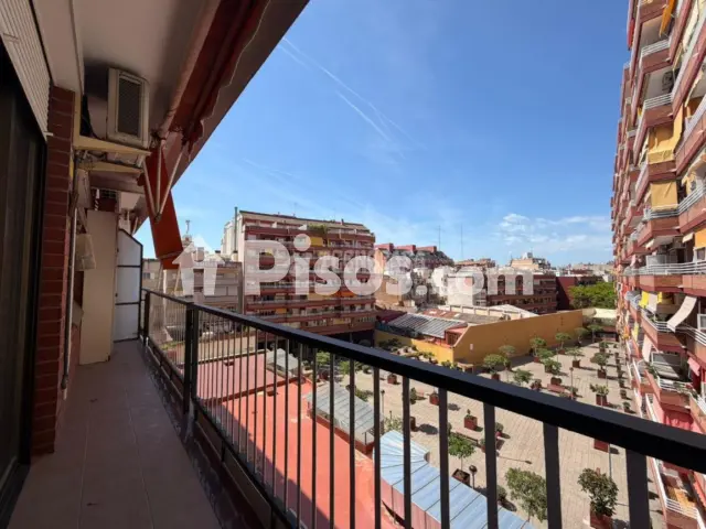 Piso en venta en Santa Eulàlia, Santa Eulàlia (L'Hospitalet de Llobregat) de 349.000 €