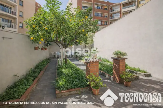 Casa unifamiliar en venta en Verdun, Verdun (Distrito Nou Barris. Barcelona Capital) de 405.000 €