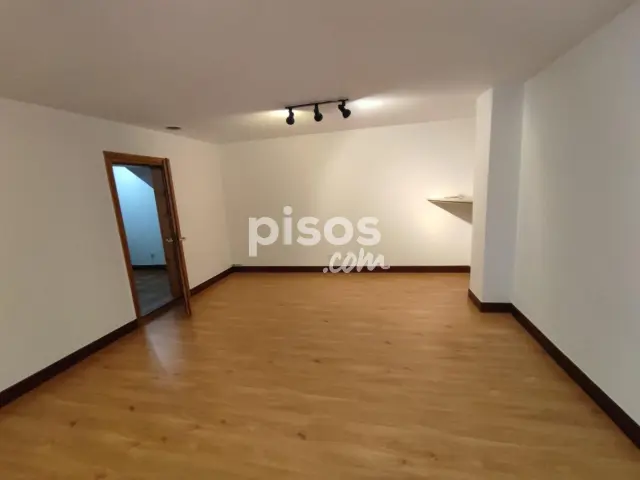 Oficina en venta en Calle de Iparragirre, Gros (San Sebastián - Donostia) de 65.000 €
