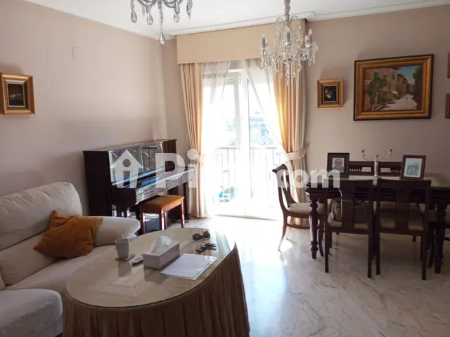 Piso en venta en Medina Azahara