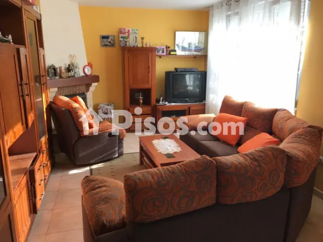 Chalet en alquiler en Arnia, Soto de La Marina (Santa Cruz de Bezana) de 1.600 €<span>/mes</span>