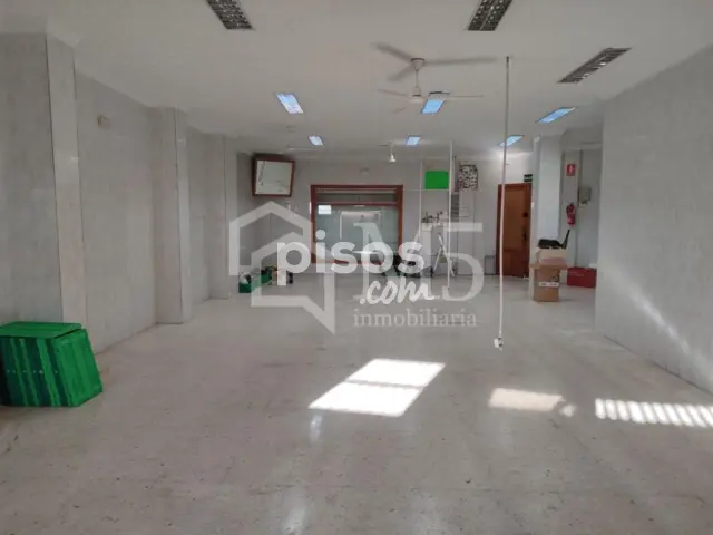 Local comercial en venta en Torrox, Núcleo (Torrox) de 209.900 €