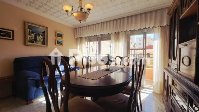Piso en venta en Plaza Masnou, Centro (Almería Capital) de 155.000 €