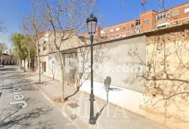 Terreno en venta en Calle Doña Crisanta