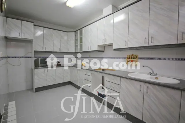 Casa en venta en Avda. Antonio Huertas