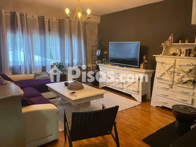 Casa adosada en venta en los Rosales