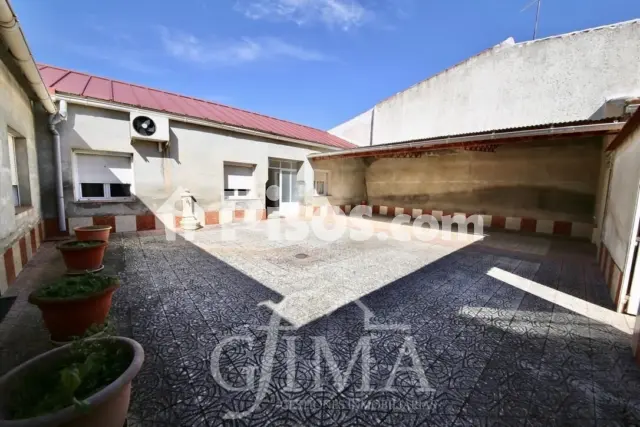 Casa en venta en Paseo San Isidro