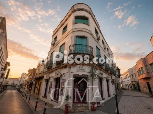 Edificio en venta en Calle del Galileo, 12
