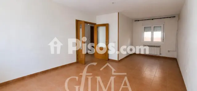 Casa adosada en venta en Calle Socuellamos