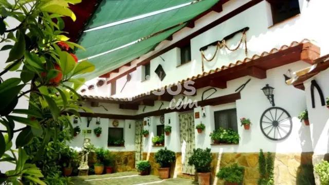 Chalet en venta en Centro, Ossa de Montiel de 300.000 €
