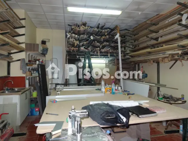 Local comercial en venta en Calle Doña Crisanta
