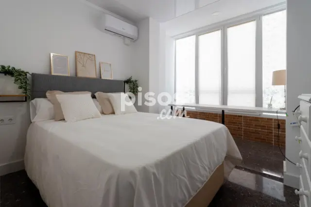 Habitación en alquiler en Calle del Garbinet, cerca de Calle de Dató Iradier, Carolinas (Distrito Pla-Carolinas. Alicante - Alacant) de 475 €<span>/mes</span>